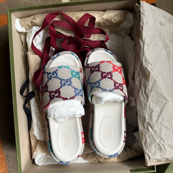 GUCCI Psychedelic Mini GG Slides 36 NEW - SOLD - Picture 1 of 9